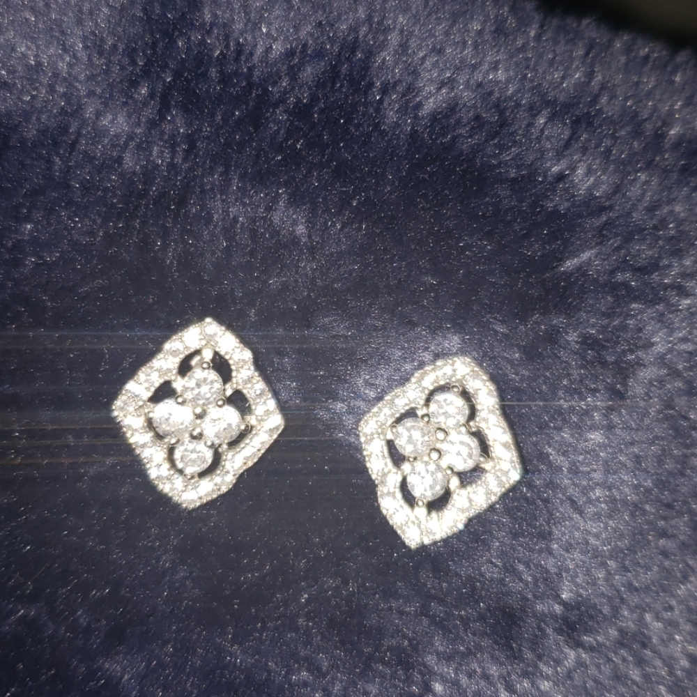 Stunning Vintage Inspired Stud Earrings